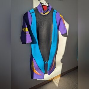 Vintage Polaris Women's Wetsuit Size Large Purple And Teal. 16x18x38
